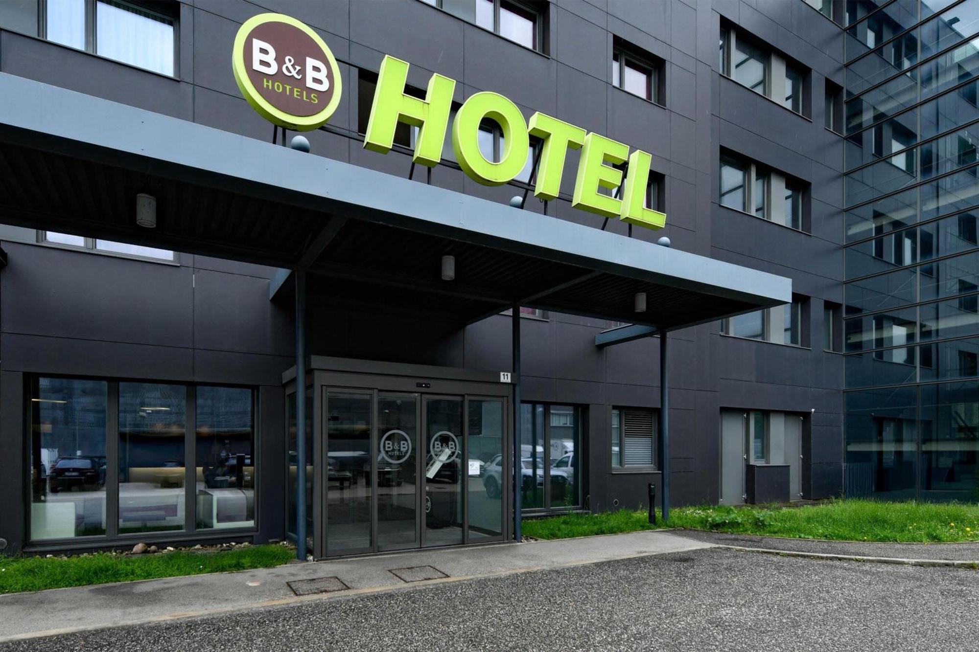 B&B Hotel Trento Esterno foto