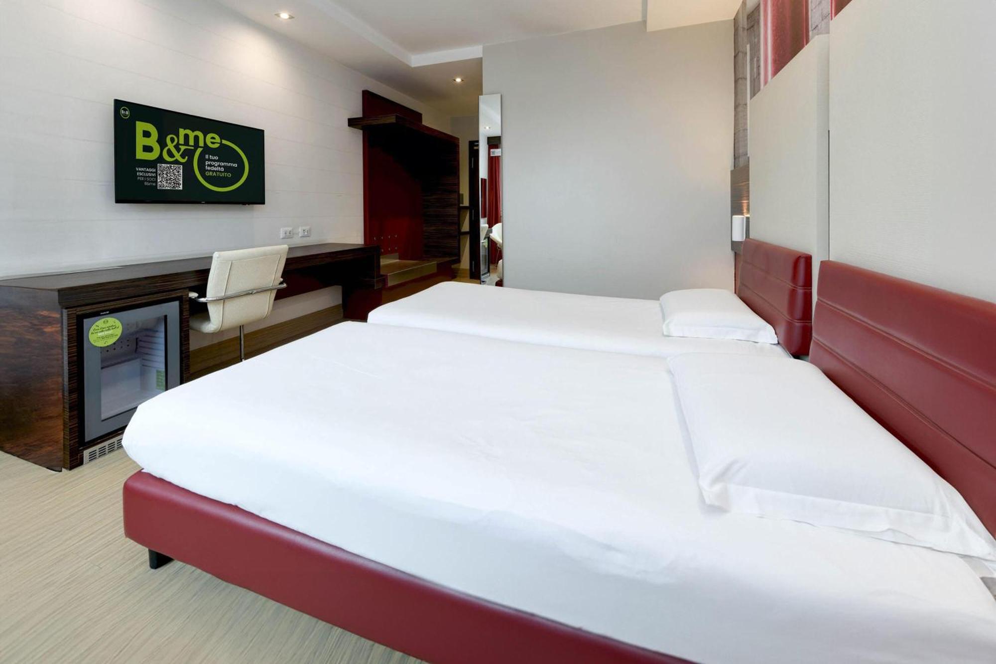 B&B Hotel Trento Esterno foto