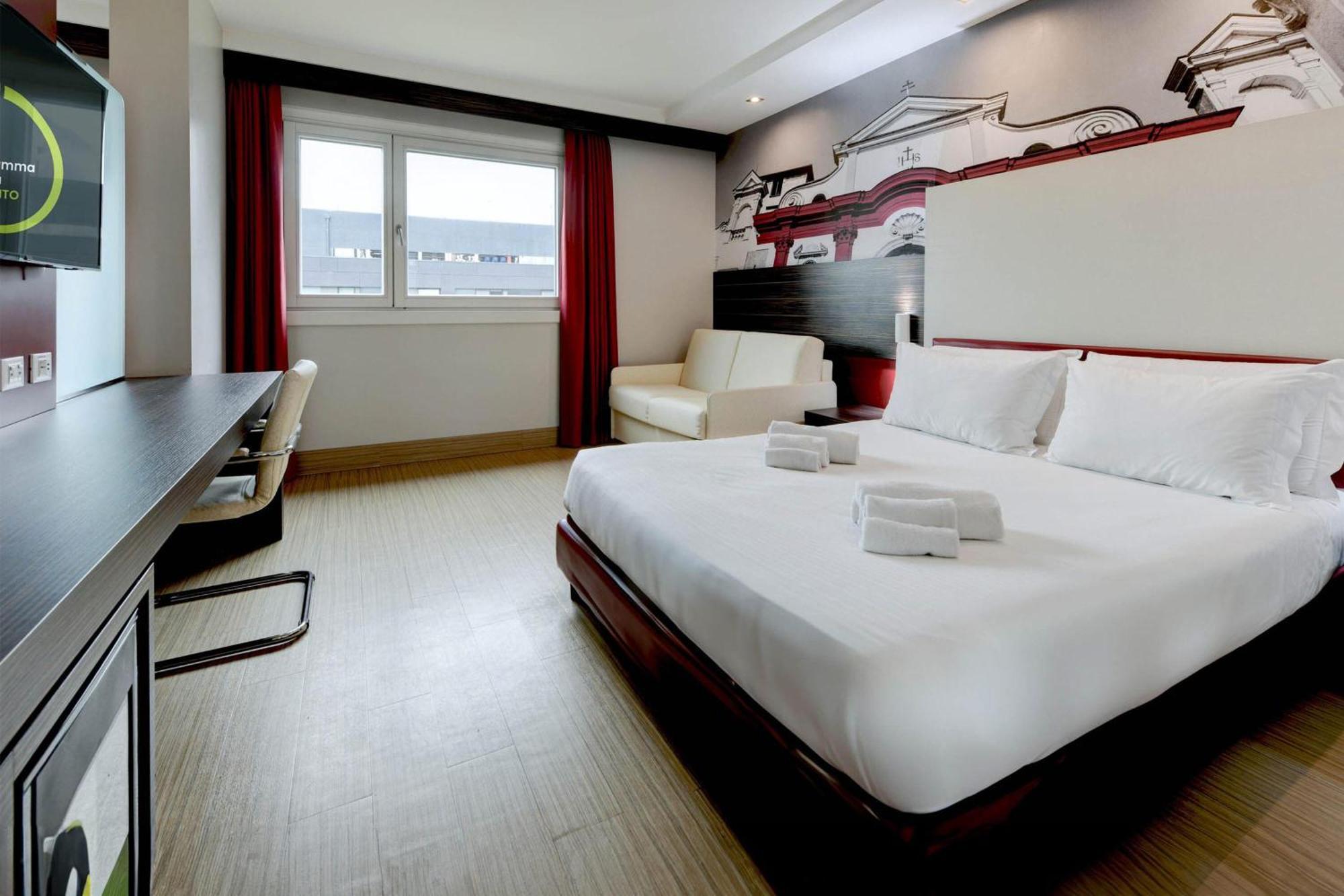 B&B Hotel Trento Esterno foto