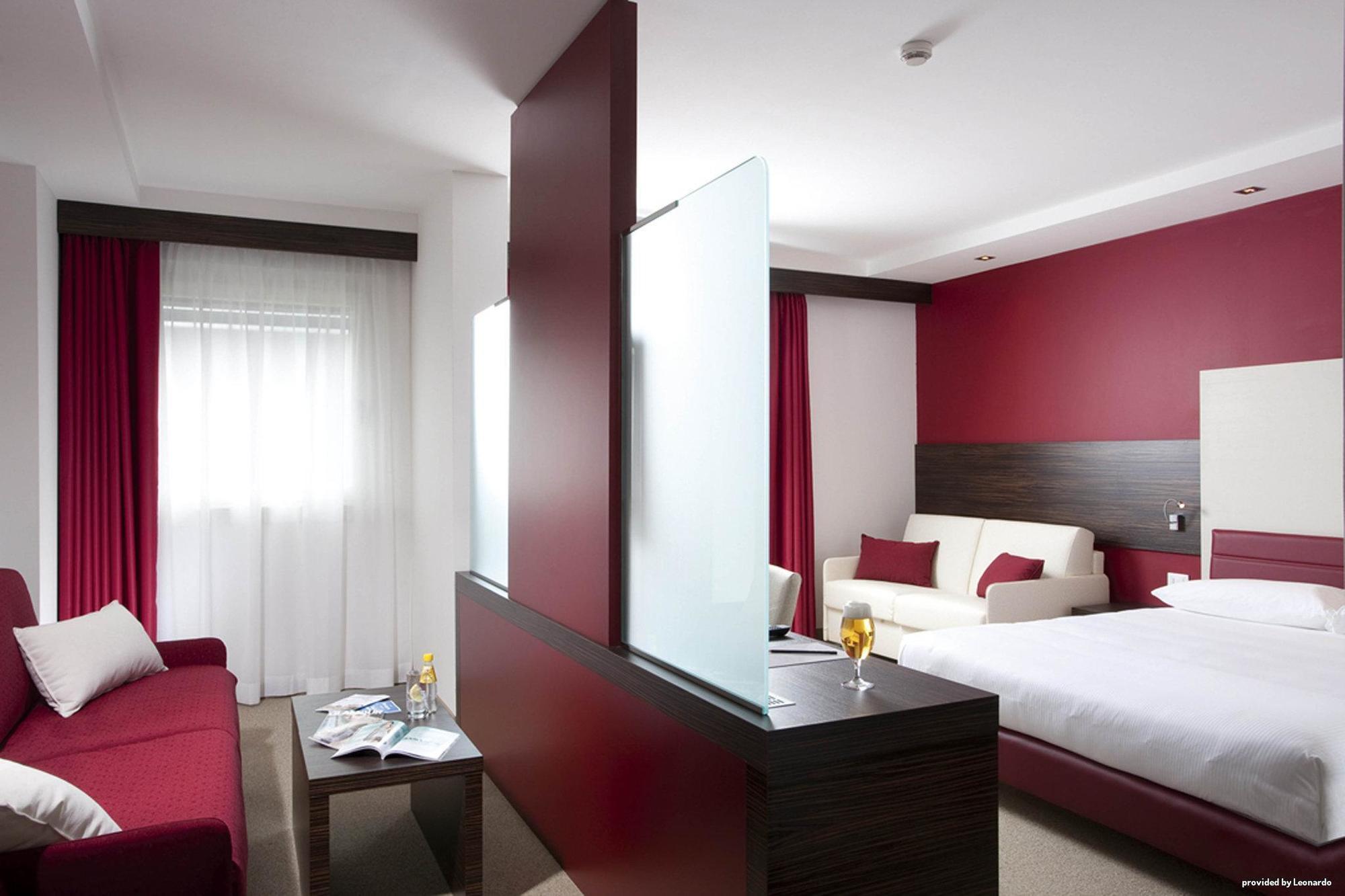 B&B Hotel Trento Camera foto