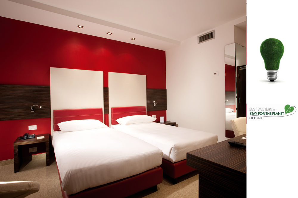 B&B Hotel Trento Esterno foto